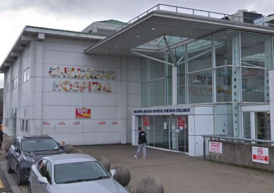 Cum este tratat în închisoare un bărbat care a violat un bebeluș de 2 săptămâni