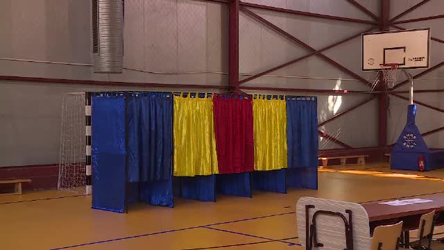 Nereguli la referendum, semnalate de Pro Democrația. Unde i-au mobilizat preoţii pe votanţi