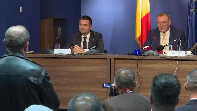 Scandal uriaş la Ministerul Transporturilor. Lucian Șova, huiduit pentru că vrea liberalizarea rutelor