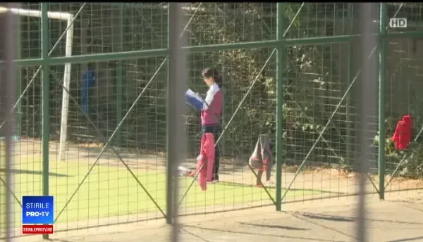 Fără săpun, hârtie şi dezinfectanţi. Toaletele din şcoli, sursă de infecţii