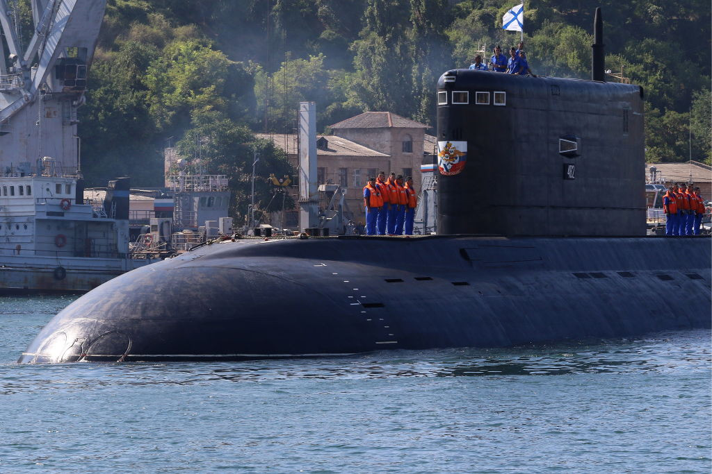 Rusia a efectuat exerciții în Marea Neagră cu un submarin supranumit "gaură neagră"