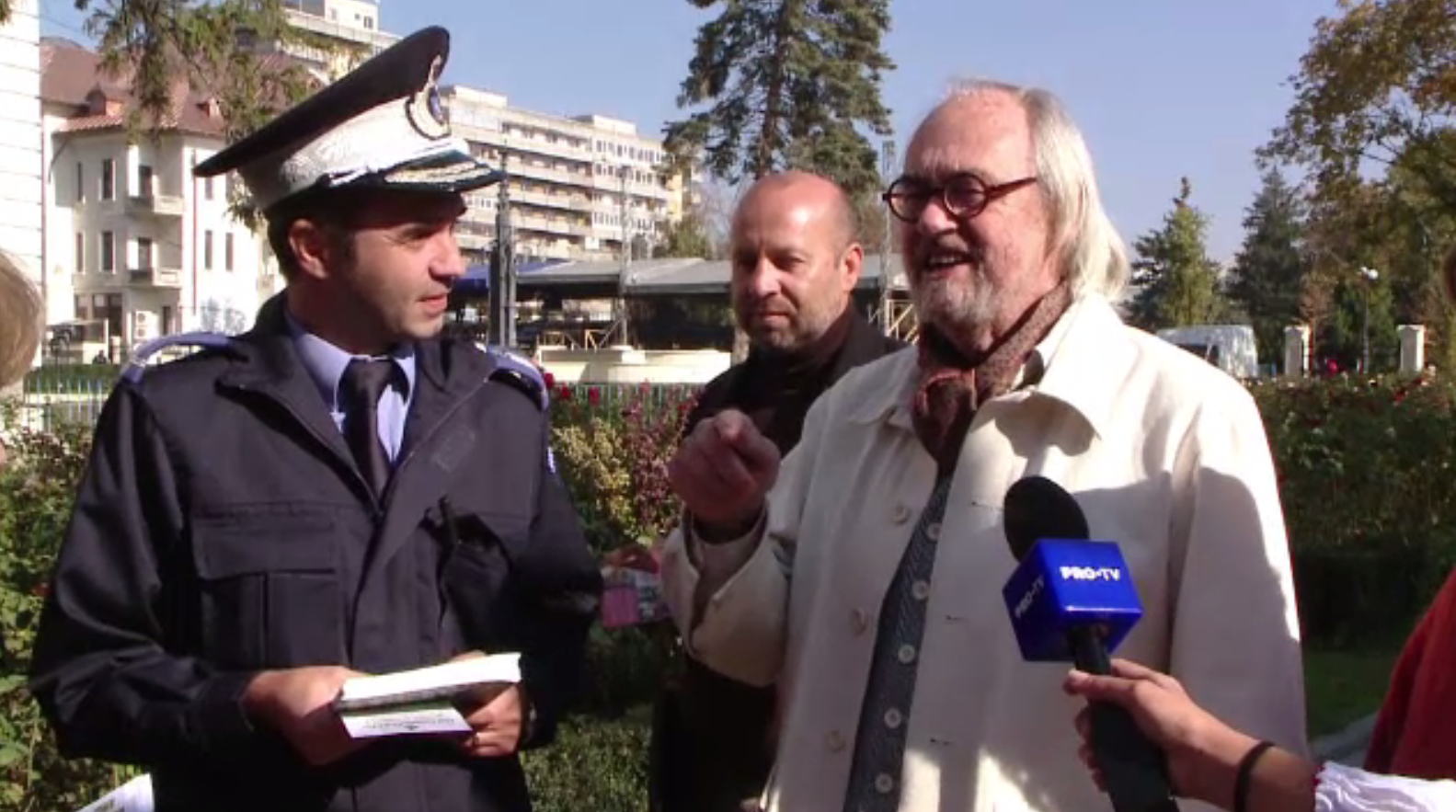 Părerea unui englez despre pelerinajul de la Sf. Parascheva. 40.000 de pelerini s-au închinat