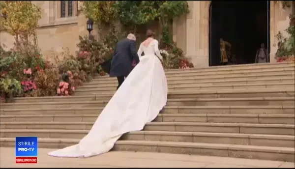 Prințesa Eugenie s-a căsătorit vineri, în prezența a 850 de invitați. E a 9-a în ordinea succesiunii. FOTO