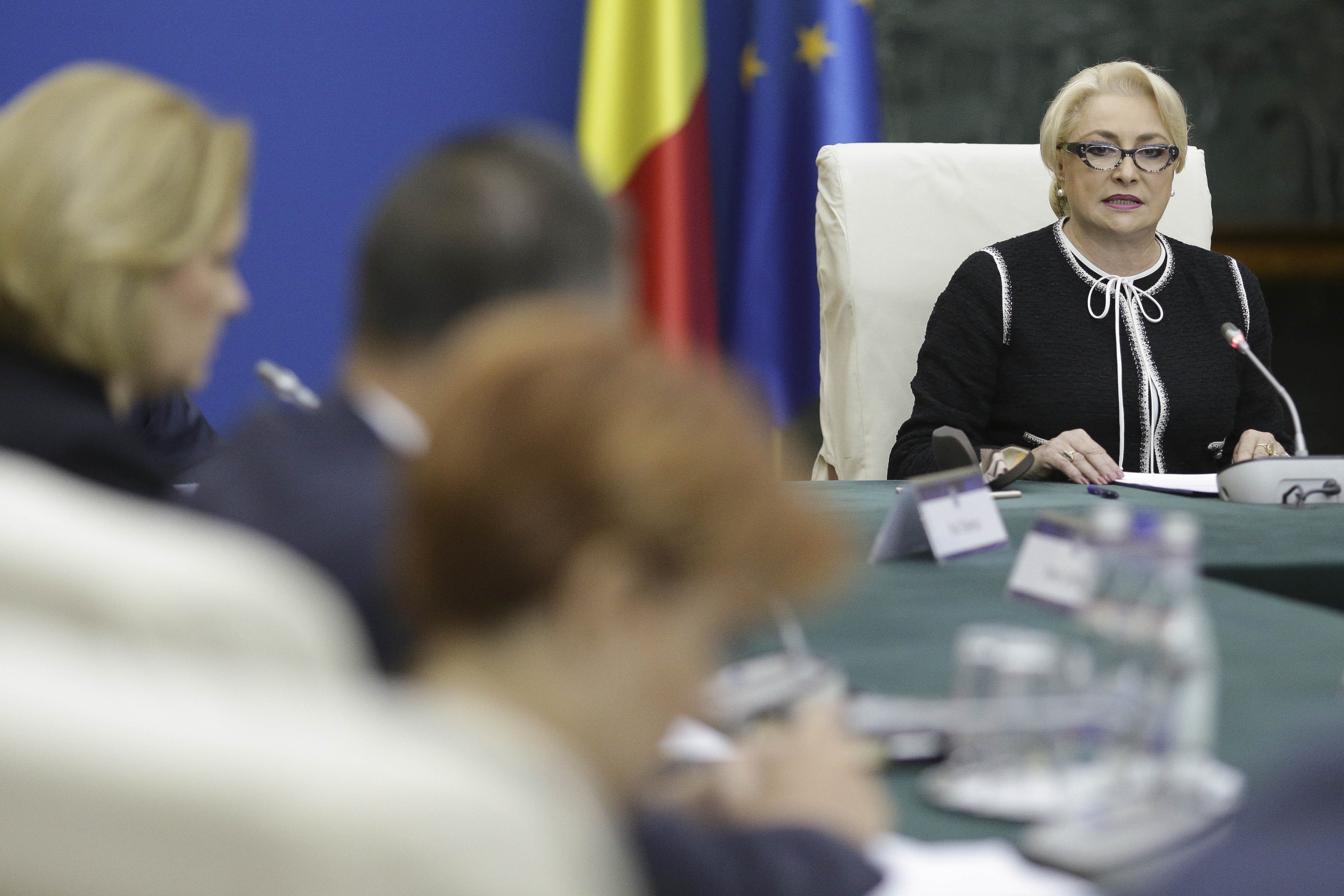 Dăncilă a făcut evaluarea miniştrilor şi urmează să o prezinte în CEx al PSD