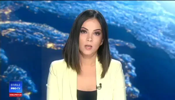 O adolescentă a fost mușcată de ursul cu care a vrut să-și facă selfie