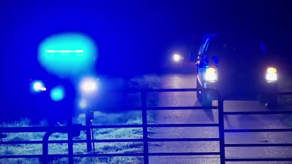 Femeie şi cei 4 copii ai ei, găsiţi morţi în casă. Ororile care ar fi avut loc luni seară