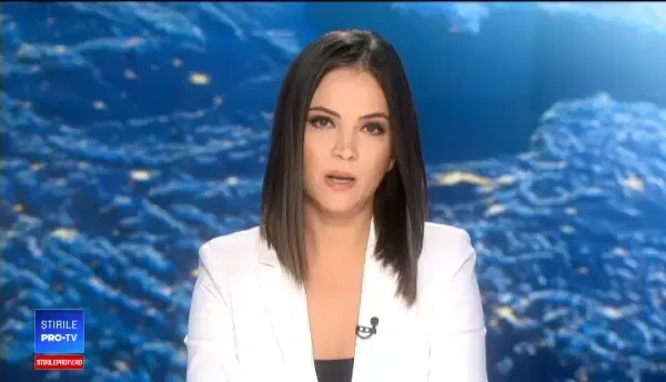 O fetiță a murit după ce s-a ascuns în spatele roții unei mașini