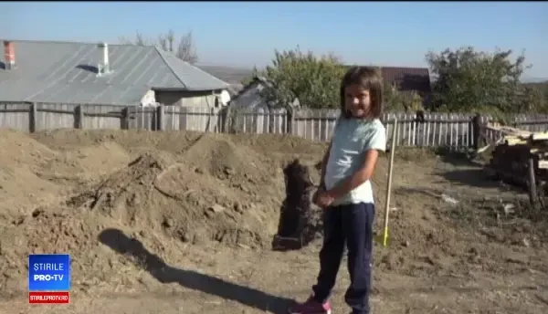 Un nou început pentru familia Roxanei, fetița de 9 ani din Vaslui: „S-a schimbat viața mea”