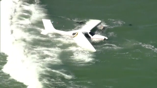 Un avion de mici dimensiuni s-a prăbuşit în Oceanul Atlantic. Pilotul s-a salvat