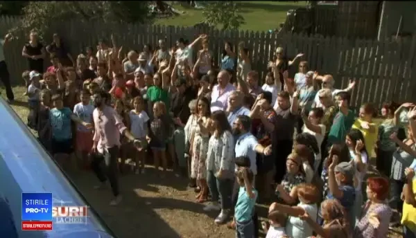 Premieră în emisiunea Visuri la cheie. O fetiță și bunica ei au primit o casă construită de la zero