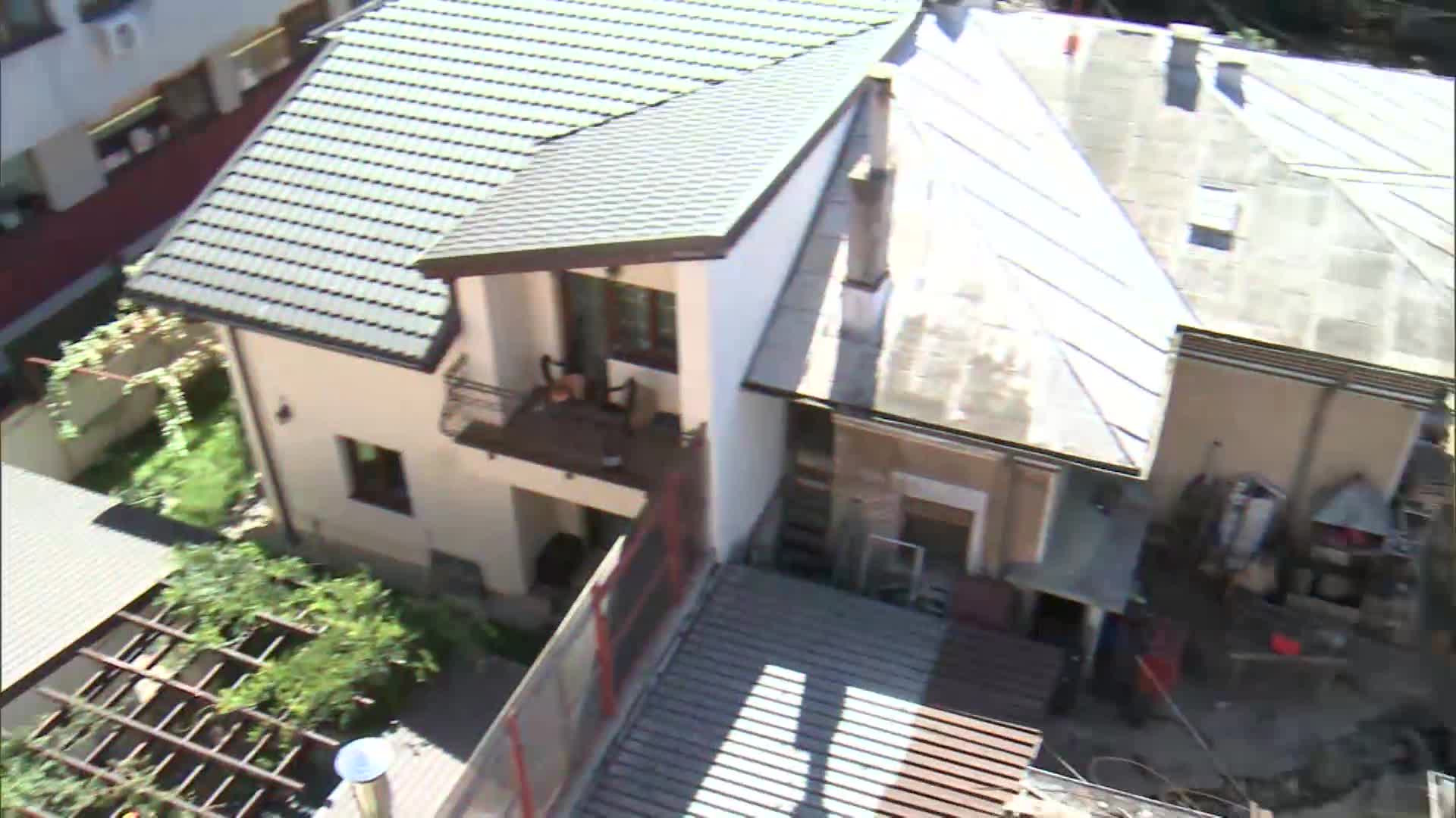 Apartament ultracentral, cartier select, cu vedere la o crescătorie de porci