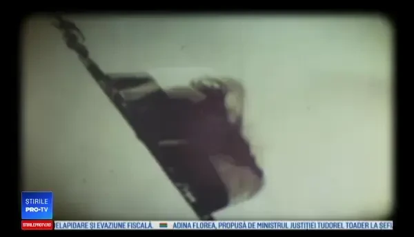 1975 - Nadia Comăneci devine campioană mondială absolută a Europei la gimnastică