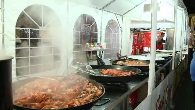 Festival mediteraneean la Craiova. "Păi cu 70 lei un om mănâncă o săptămână la noi"