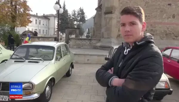 Maşinile vechi, scoase pe străzi. Cât a făcut un şofer cu un autoturism de acum 80 de ani