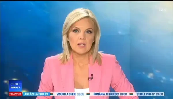 Adolescentă bătută de un polițist, în fața mall-ului. Reacția autorităților