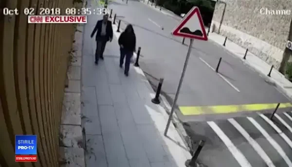 Asasin saudit îmbrăcat în hainele jurnalistului Jamal Khashoggi. Imaginile difuzate de CNN