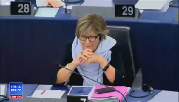 Încă un avertisment de la Juncker pentru România: Să se ajungă la un consens național asupra statului de drept