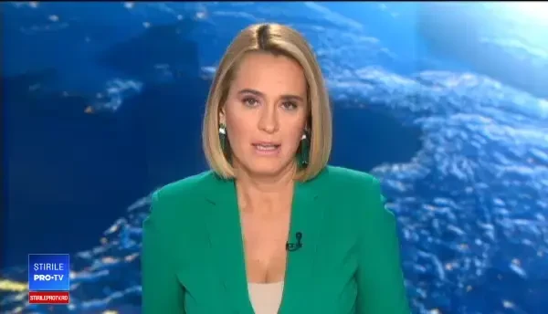 Misterul aisbergului care pare tăiat intenționat în formă de dreptunghi, lămurit de NASA