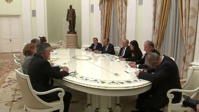 Mesajul lui Putin pentru Trump: "A mâncat vulturul toate măslinele?"