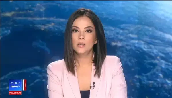 Două tramvaie s-au ciocnit, într-o intersecție din Capitală. FOTO