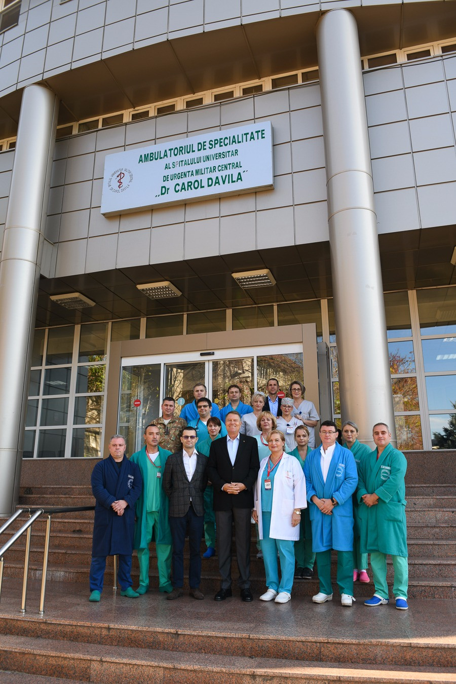 Klaus Iohannis, externat după ce a suferit o operație la umărul stâng