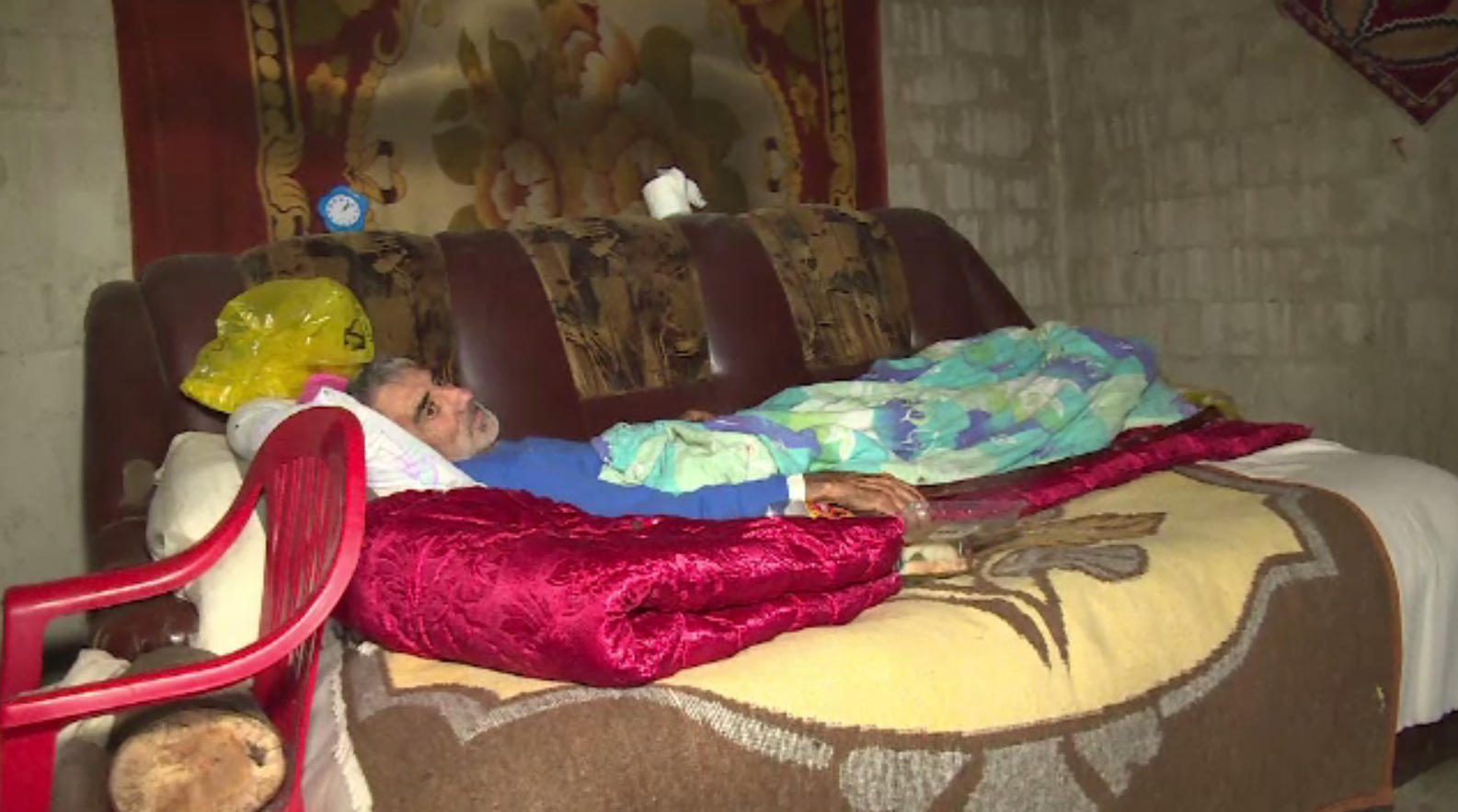 Bătrânii României, abandonați. Cazul Niculinei din Teleorman: la 81 de ani trăieşte singură cu un ajutor de 120 lei