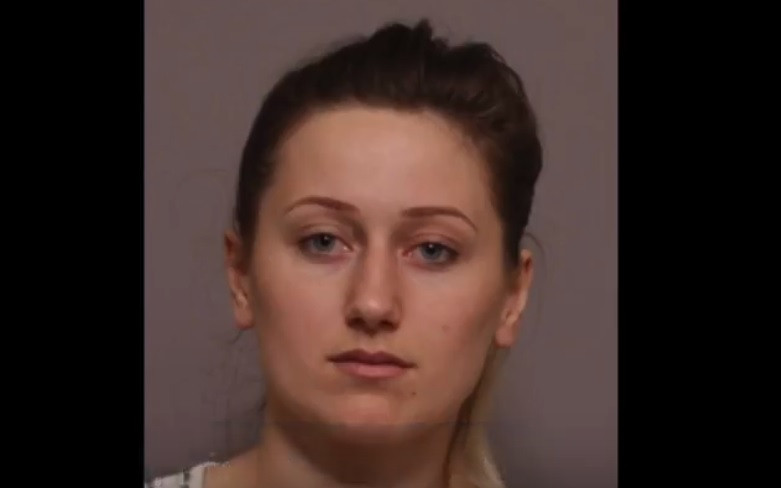 Premieră în UK. O româncă și partenerul ei, sancționați pentru abuzarea unor muncitori din România