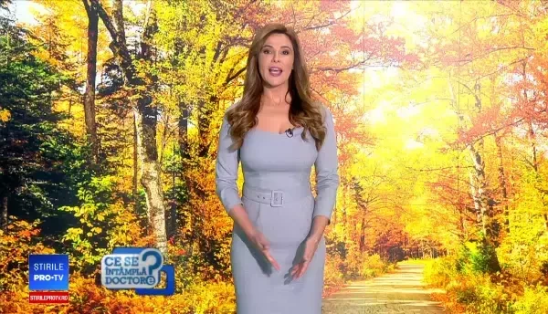 Lavinia Petrea, despre minunea de-a fi mamă. Cum se descurcă frumoasa prezentatoare cu cei trei copii