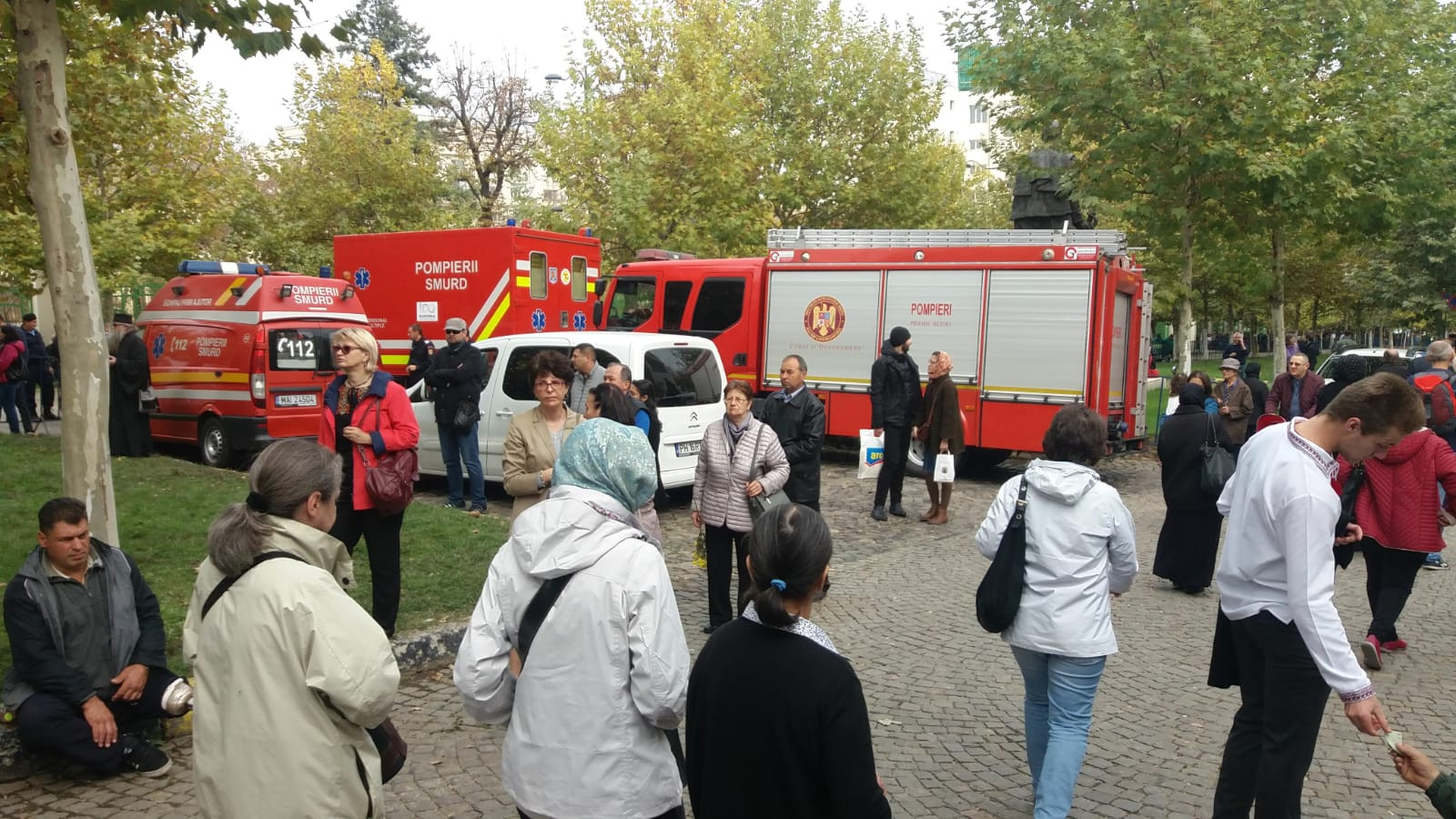 Aglomerație mare la racla Sf. Dimitrie. 42 de persoane au avut nevoie de îngrijiri medicale