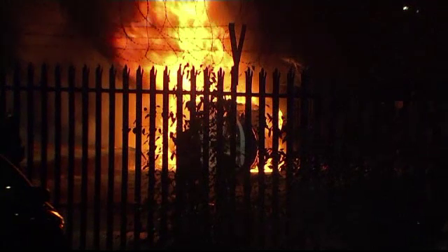 Elicopterul miliardarului care deţine Leicester City s-a prăbuşit. Acesta s-ar fi aflat la bord