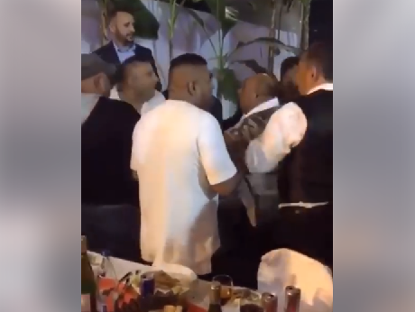 VIDEO viral pe Facebook: ”Florin Salam luat la pumni, în Italia, duminică”