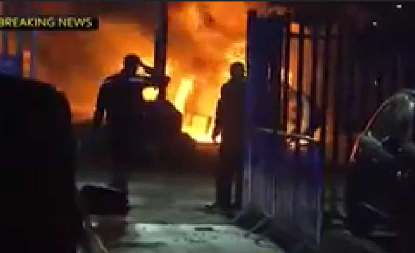 Un polițist și-a riscat viața pentru a salva persoanele din elicopterul patronului echipei Leicester City