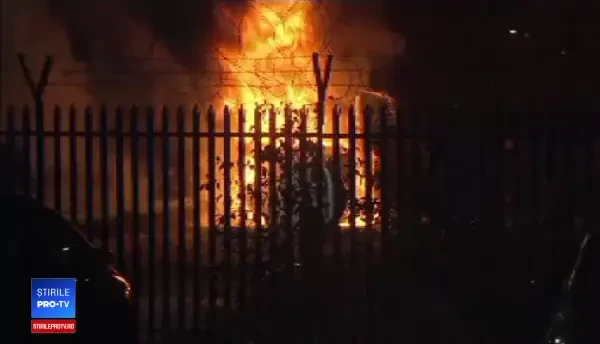 Elicopterul miliardarului care deţine Leicester City s-a prăbuşit. Acesta s-ar fi aflat la bord