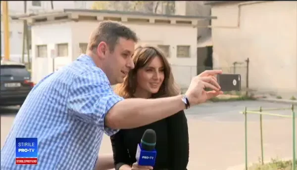 Oricine deține un telefon inteligent se simte un mic fotograf. Sfaturi de la cei mai buni fotografi