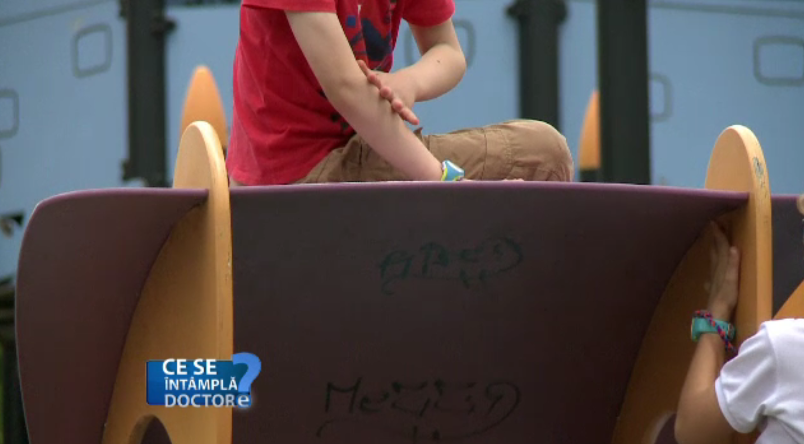 Cum ne putem ajuta copiii atunci când sunt umiliți, fără a deveni și ei violenți