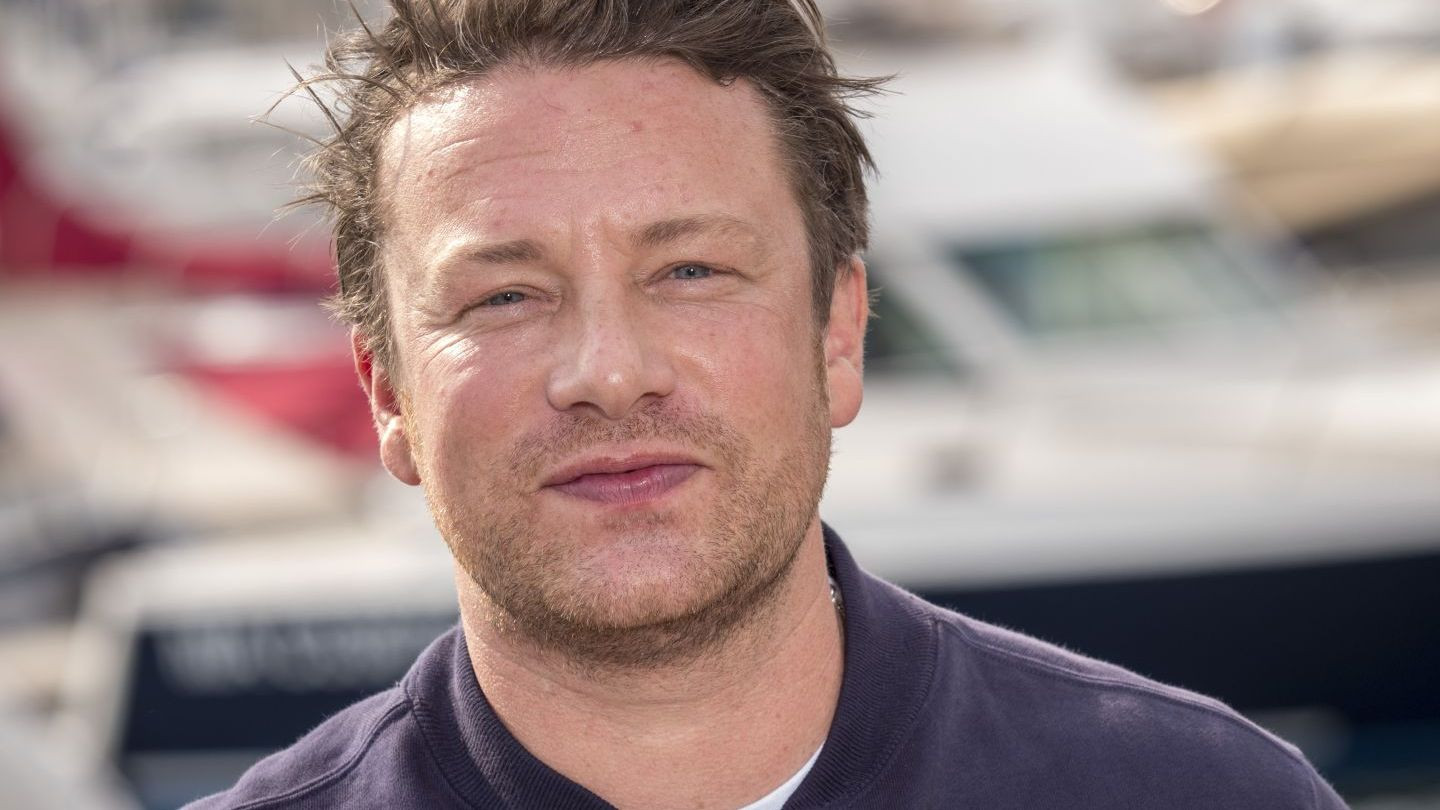 Faliment pentru Jamie Oliver. Avea datorii de peste 71 milioane de lire sterline