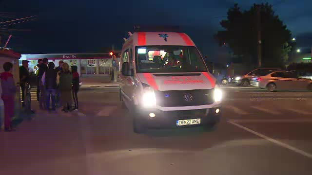 Un bărbat cu permis de o lună a lovit o femeie pe trecerea de pietoni, la ieșire din Târgoviște