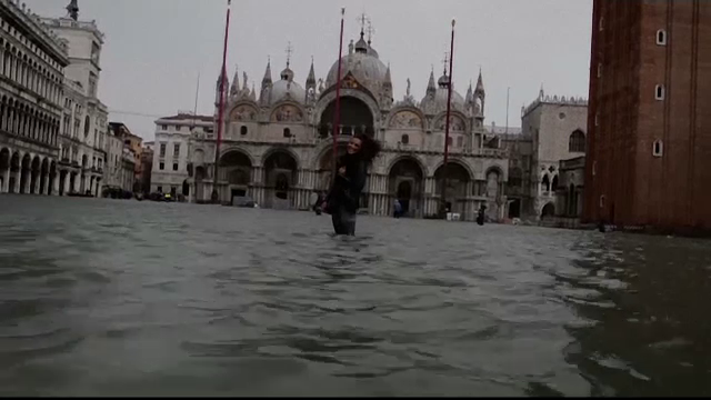 Europa, afectată de ploi torențiale și ninsori. 10 persoane moarte în Italia