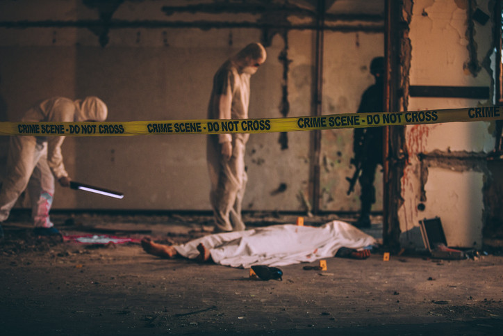 Fost polițist, găsit decapitat și cu urme de canibalism pe corp. Cine sunt principalii suspecți