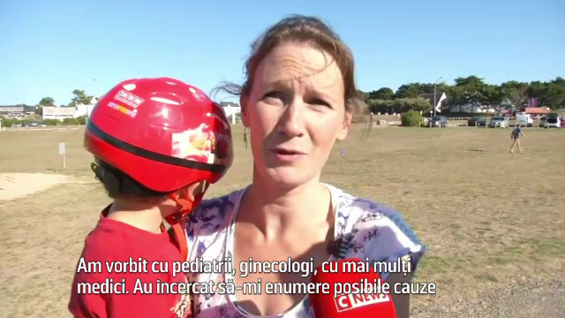 Autoritățile franceze caută răspunsuri în cazul copiilor născuți fără mâini sau degete