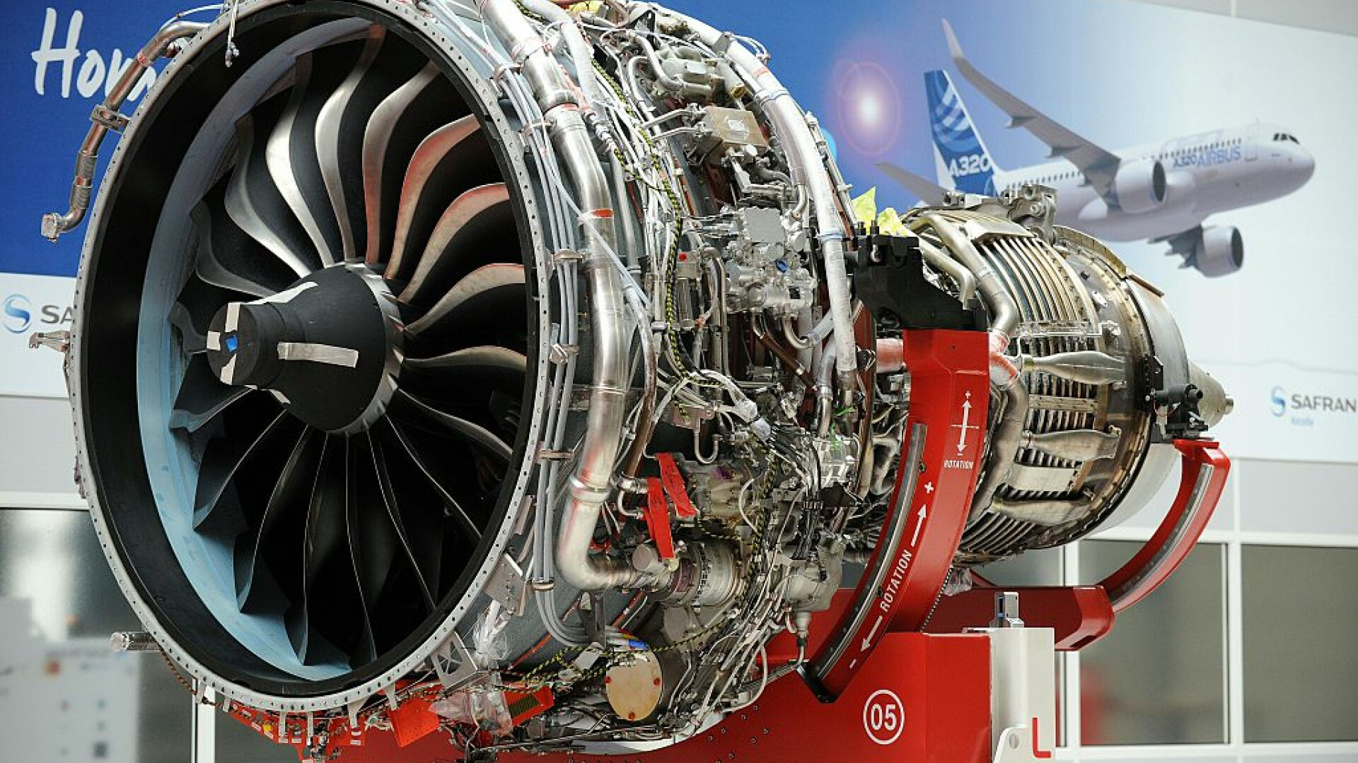 Zece spioni chinezi puși sub acuzare pentru că ar fi încercat să fure tehnologie aerospațială