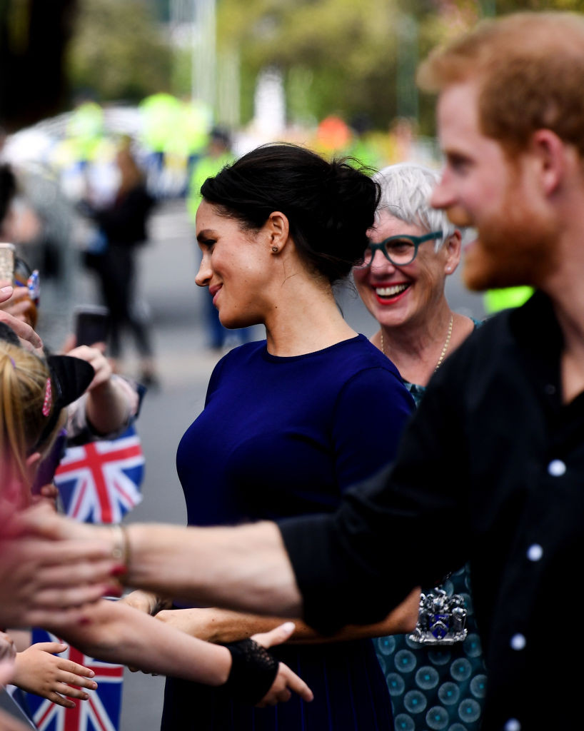 Meghan Markel, ţinută îndrăzneaţă în Noua Zeelandă. Fotografii au surprins detaliul. FOTO