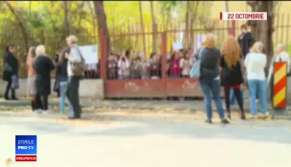 Profesoara care și-a numit elevii ”țigani nesimțiți” și ”mahalagii”, dată afară