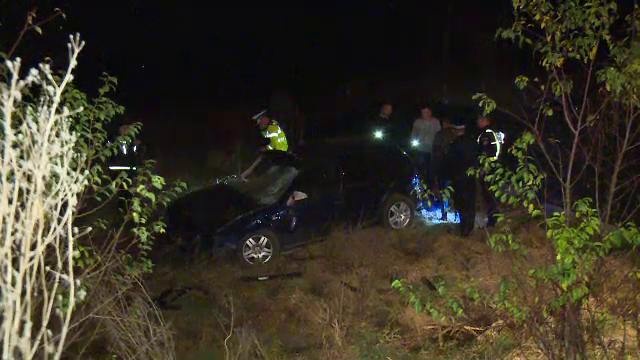 S-a răsturnat cu mașina și a ajuns pe un câmp. Cum de a fost posibil