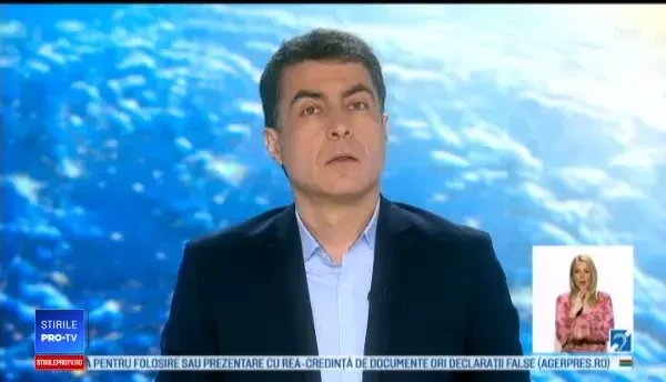 Un șofer beat a intrat cu mașina în parapete. Imaginile surprinse de pasagerii altei mașini