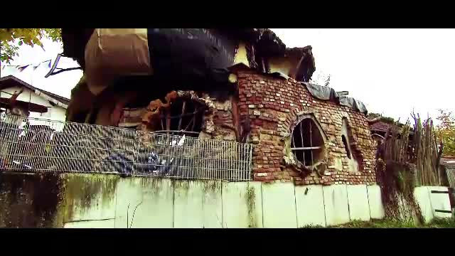 Statul german vrea să-i demoleze casa unui bărbat din cauză că e fan "Stăpânul inelelor"