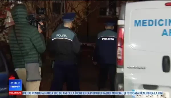Vecinii polițistului care și-a ucis fiul, în stare de șoc: „S-a scurtcircuitat, că i-a iubit prea mult”