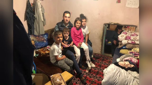 Surpriză emoționantă pentru Roxana, fetița care și-a dorit doar "piure cu carne"