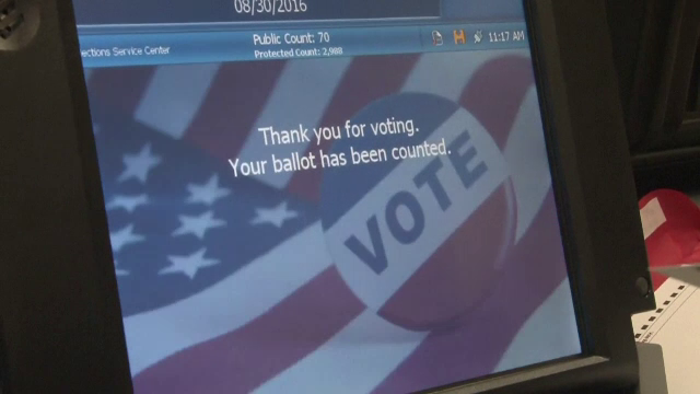 Alegeri SUA. Democrații preiau controlul în Camera Reprezentanților. Votul femeilor a avut un rol decisiv