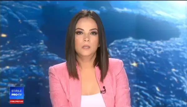 Incendiul izbucnit în Munții Apuseni arde în continuare. Ce îngreunează misiunea pompierilor